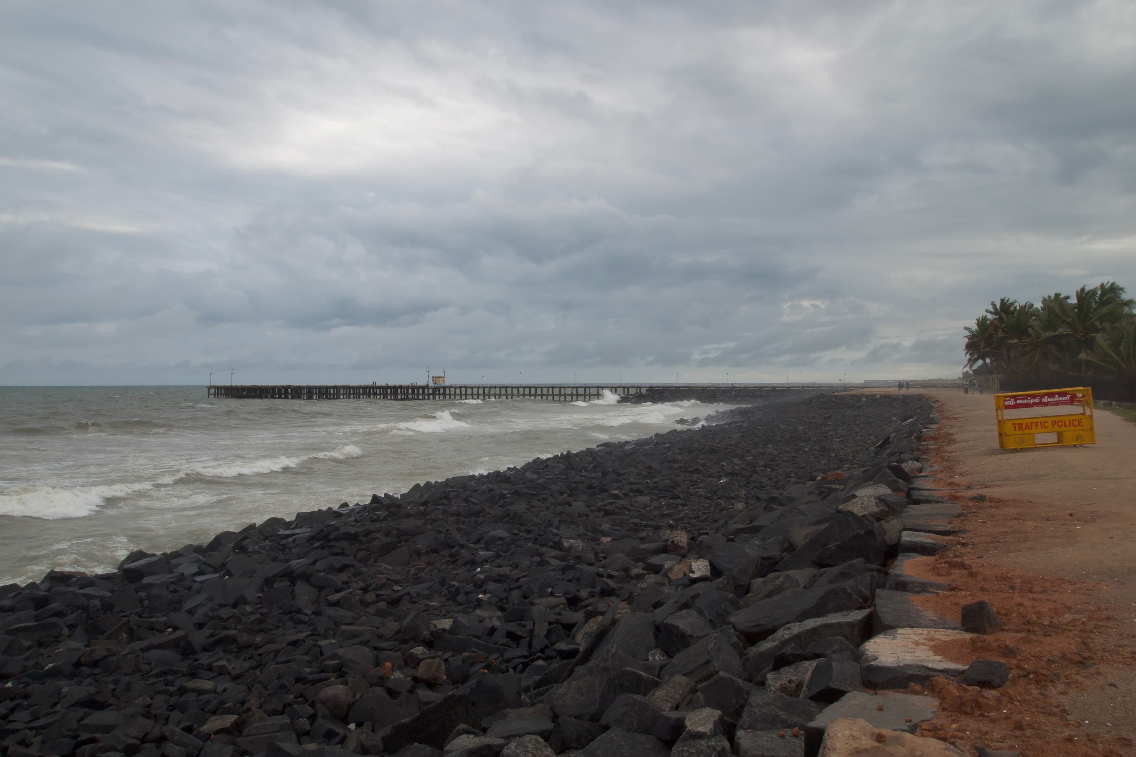 chennai to paradise beach taxi service